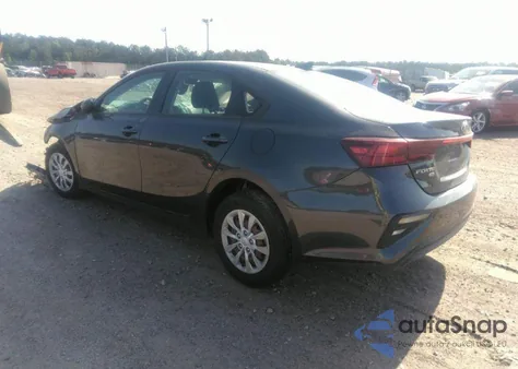 2019 Kia Forte Fe z USA, uszkodzony, nr VIN 3KPF24AD9KE027334
